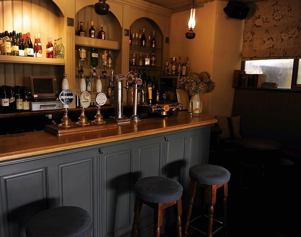 The Falcon Inn Painswick Eksteriør bilde
